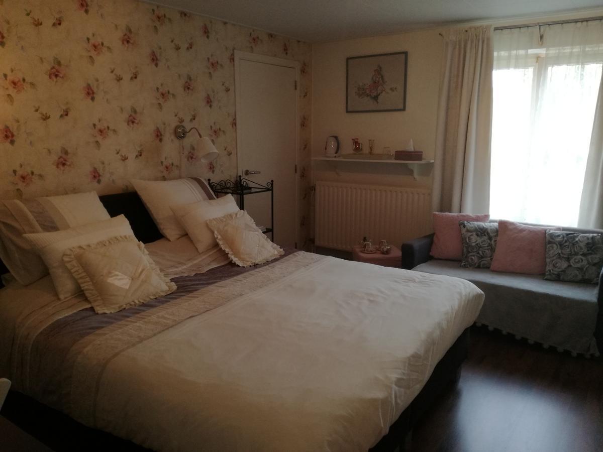 La Rose Bed and Breakfast NeerNeerpelt Eksteriør billede